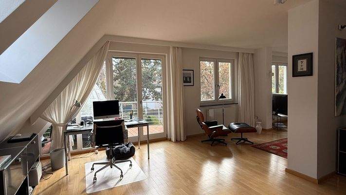 Wohnbereich mit Terrassenzugang II