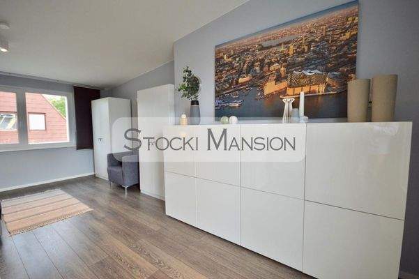 Studio mit viel Stauraum