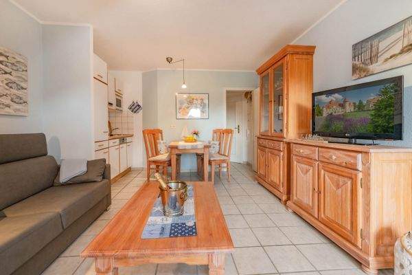 8-wohnzimmer5-landhaus am haff-a5-meerflair-immobi