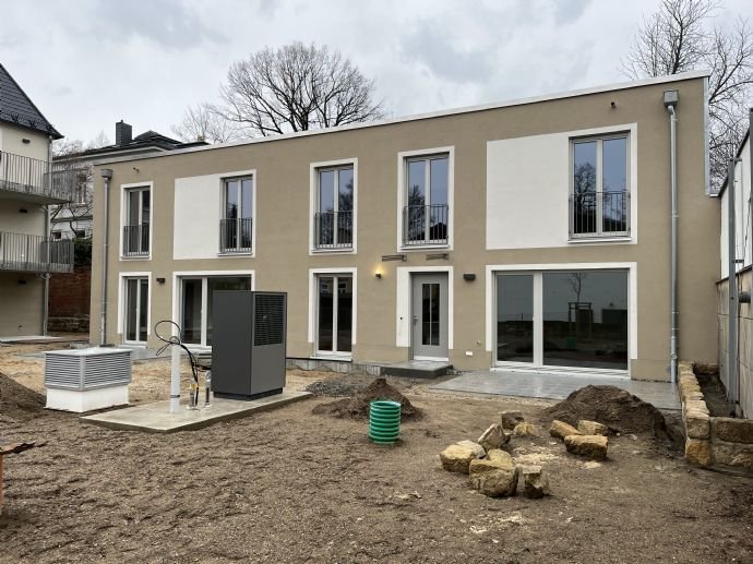 Neubau- Gartenhaus in ruhiger und beliebter Wohnlage