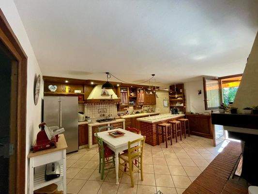 WhatsApp Image 2025-05-14 at 18.32.46 (5).jpeg