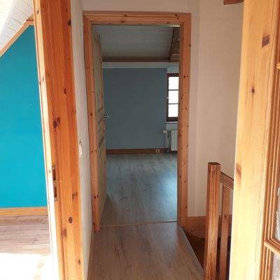 Flur im OG mit Blick z. Hinterzimmer