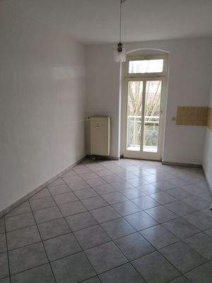 Küche mit Zugang Balkon