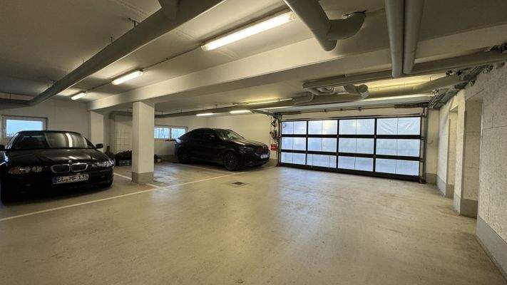 Tiefgaragenstellplatz