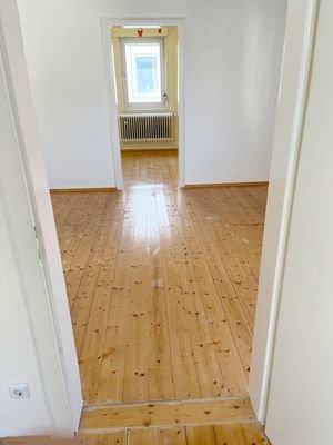 schöner Dielenboden.jpg