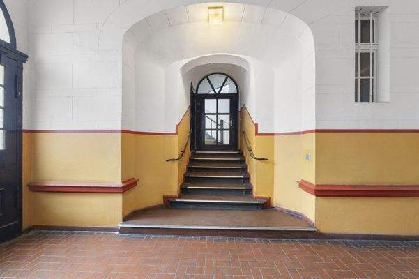 Zugang Treppenhaus Vorderhaus