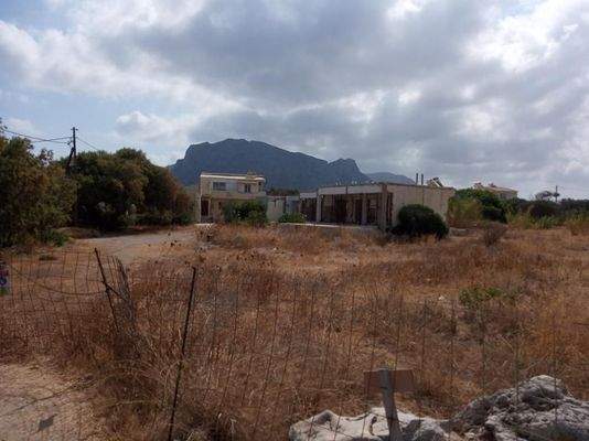 Ein wirklich erstaunliches Grundstück am Meer in Stavros, Chania