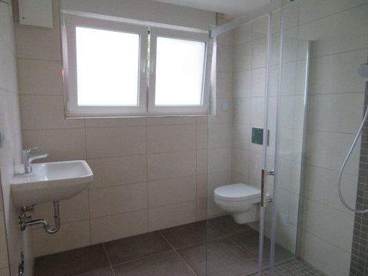 Badezimmer Wohnung 2