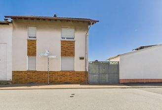 Außenansicht / Straßenansicht