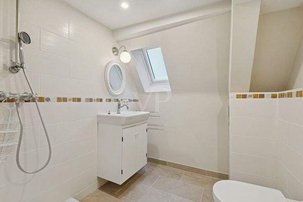 Dachgeschoss Badezimmer
