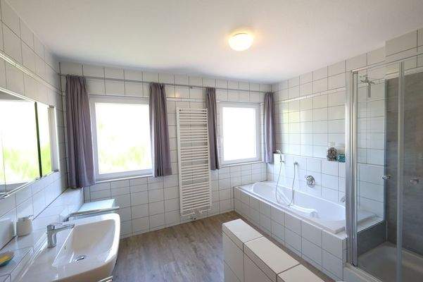 Ferienwohnung 1 - Badezimmer