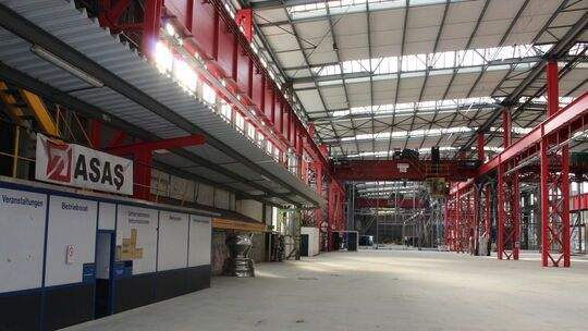 4010630_1_figurenolazy_in-der-fruheren-industrieha