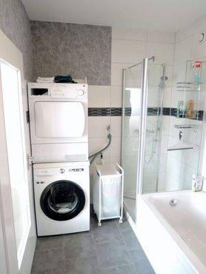 Anschluss im Bad für Waschmaschine und Trockner