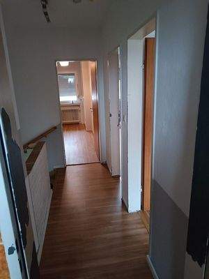Flur oben