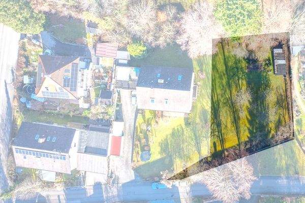 Luftbild-mit-grober-Einzeic