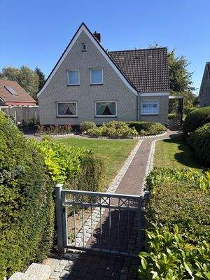 Hausansicht von der Straße