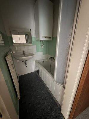 20250912_083315943_iOS