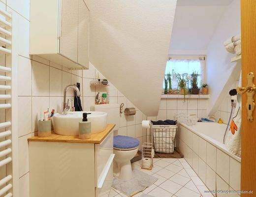 Badezimmer Wohng. 1.OG links