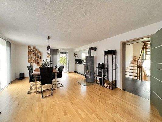 helle, großzügige Räume