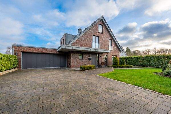 DI - Forbes Global Properties