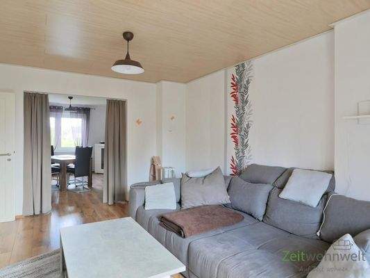 Blick Wohnzimmer zu Esszimmer