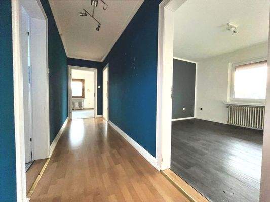 Der Flur verbindet die Räume im Obergeschoss