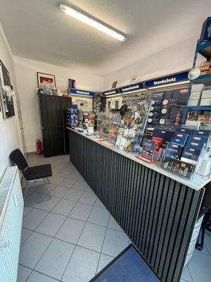 PHOTO-2025-10-02-11-59-43 1.jpg