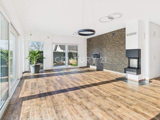 Wohnbereich mit Kamin