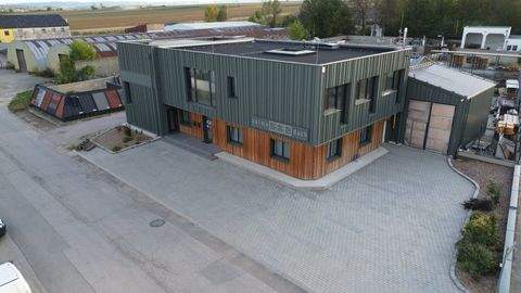 Pöttsching Halle, Pöttsching Hallenfläche