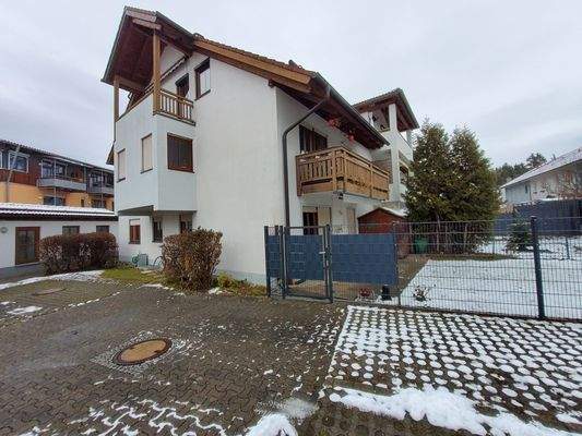 Außenansicht Haus (2).jpg