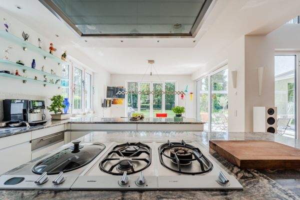 High-quality fitted kitchen