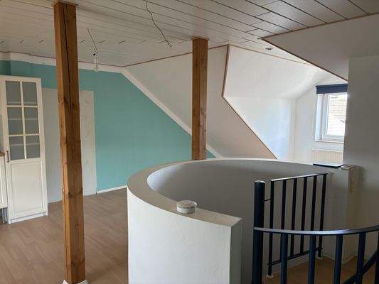 Studio - ausgebautes DG