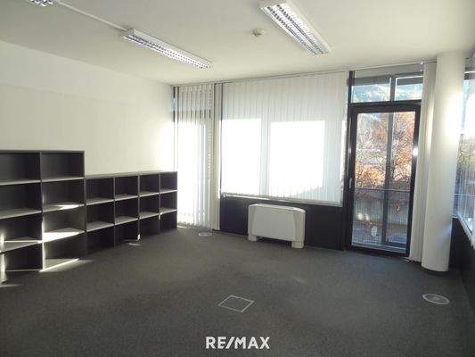 Büro - Einheit 216m²
