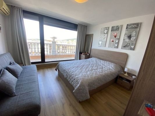 ID 11021 4-Zimmer-Penthouse im Admiral