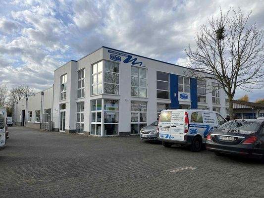 3 Stellplätze direkt am Haus