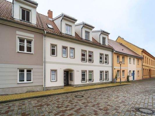 seitliche Hausansicht