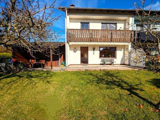 Reiheneckhaus mit Terrasse, Freisitz und Balkon