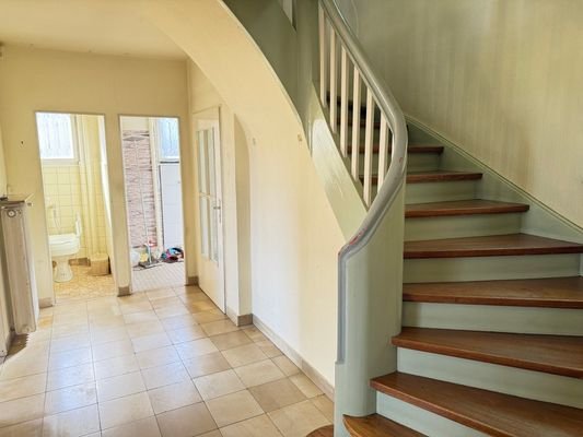 Diele mit Treppe