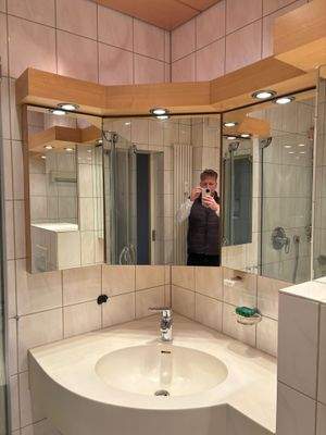 WhatsApp Image 2025-11-14 at 17.33.22 (5)