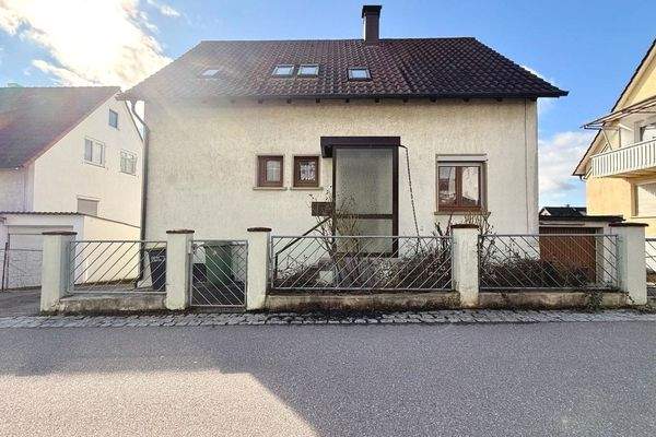 Außenansicht Hauseingang