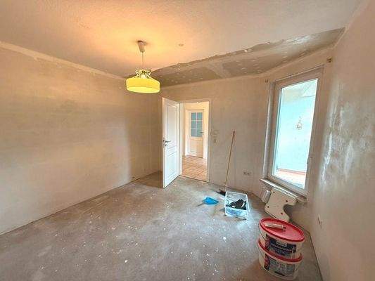 Arbeits- oder Kinderzimmer