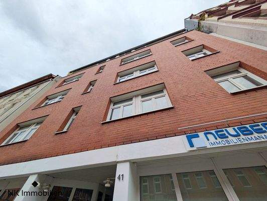 Wohn- und Geschäftsgebäude