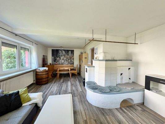 Wohn- und Esszimmer Haupthaus