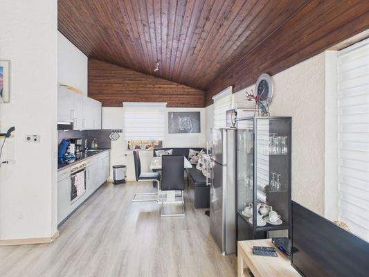 Küche mit Sitzbereich