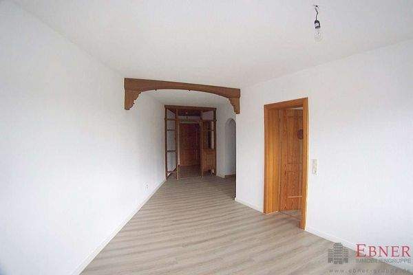 1595 Wohn- und Essbereich