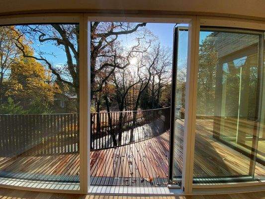 Schiebefenster zum Südbalkon