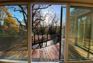 Schiebefenster zum Südbalkon