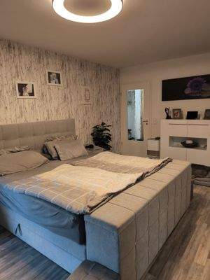 Schlafzimmer untere Ebene