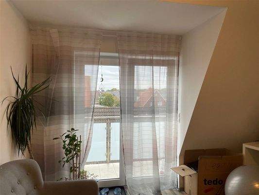 Zimmer DG räumlich aufteilbar