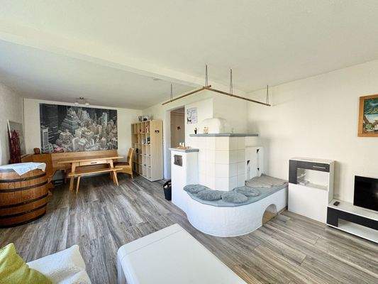 Wohn- und Esszimmer Haupthaus